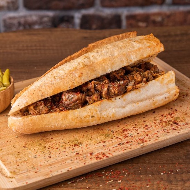 Yarım Ekmek Arası Mega Kokoreç